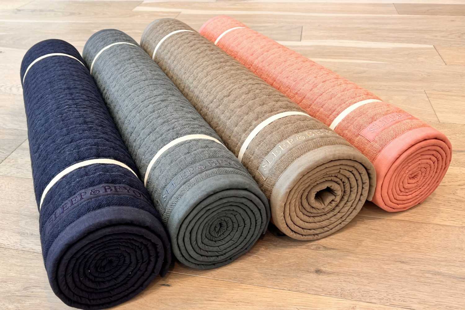 eco friendly yoga gear 100% Natural Non-Slip Yoga Mat Set 5 mm (Sets: 1 Set, Color: Bella Rose)
