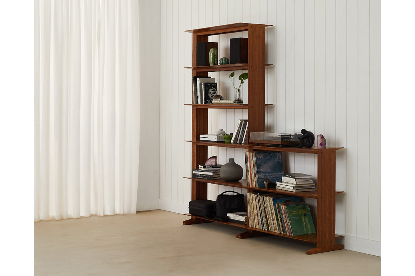 Neo Tall Shelf