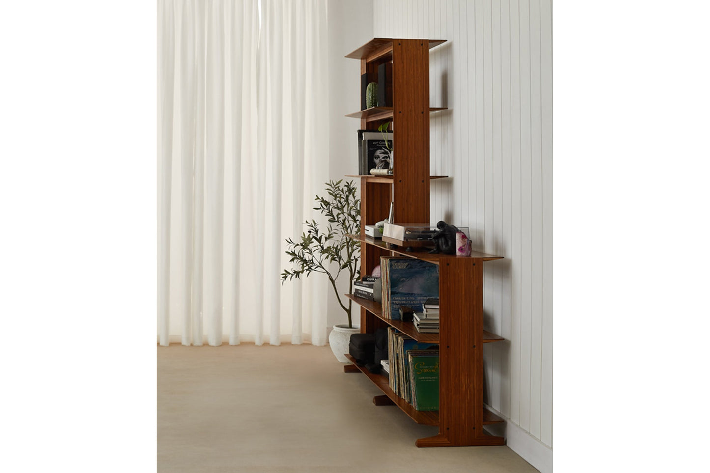 Neo Tall Shelf