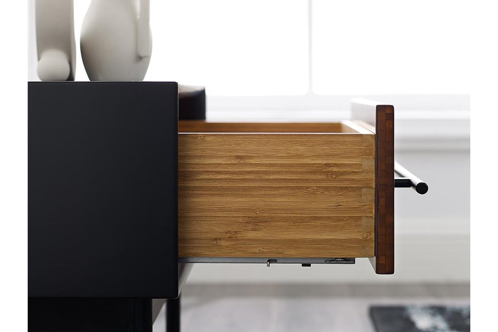 Park Avenue Nightstand - Comfort Pure