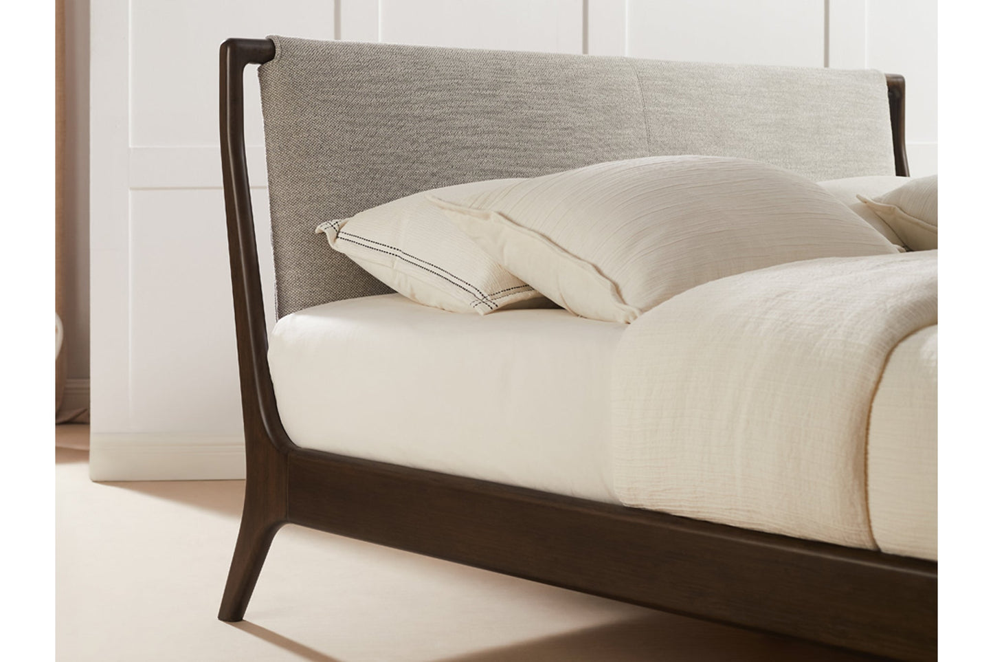 Catalina Platform Bed