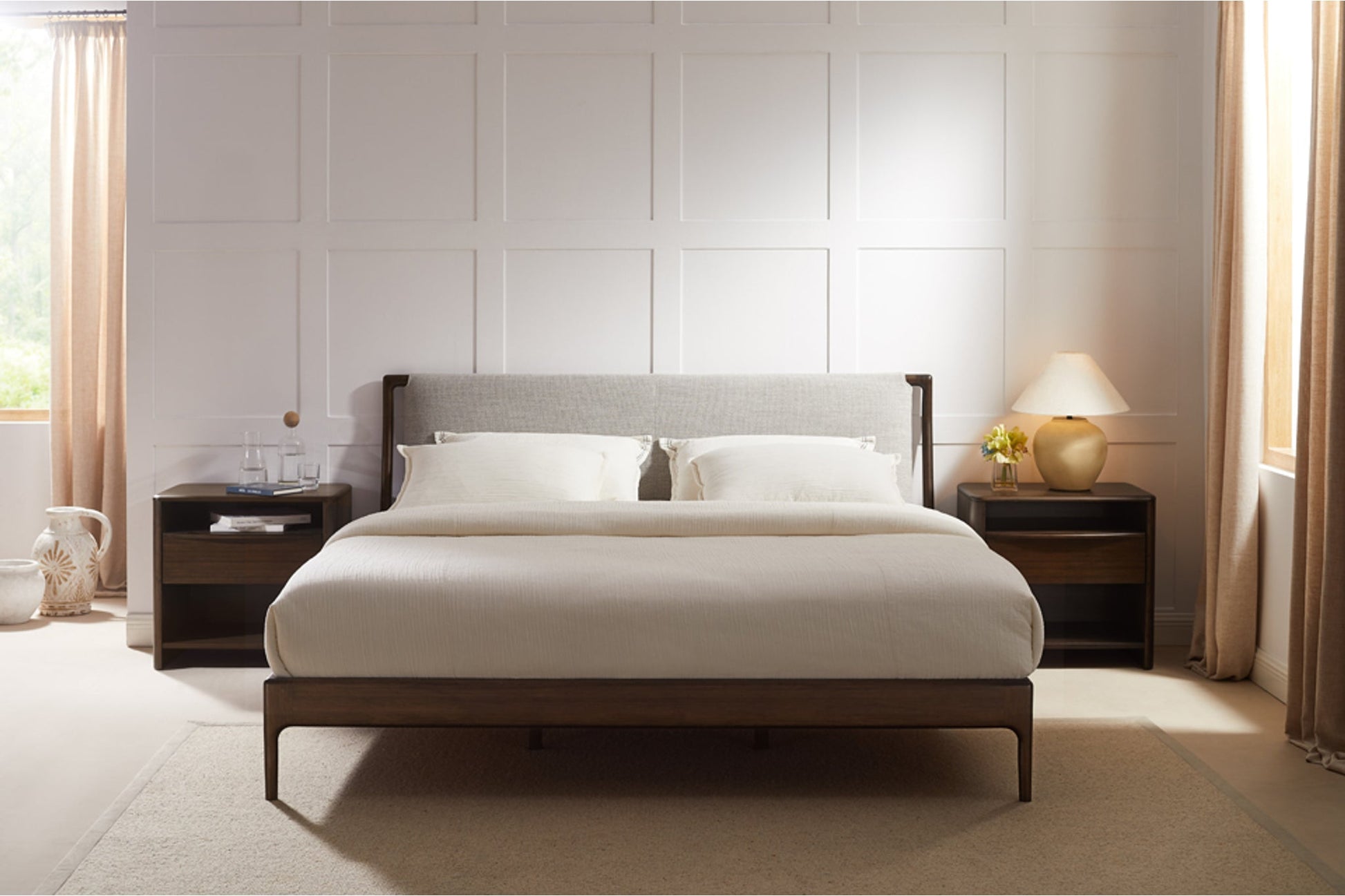 Catalina Platform Bed