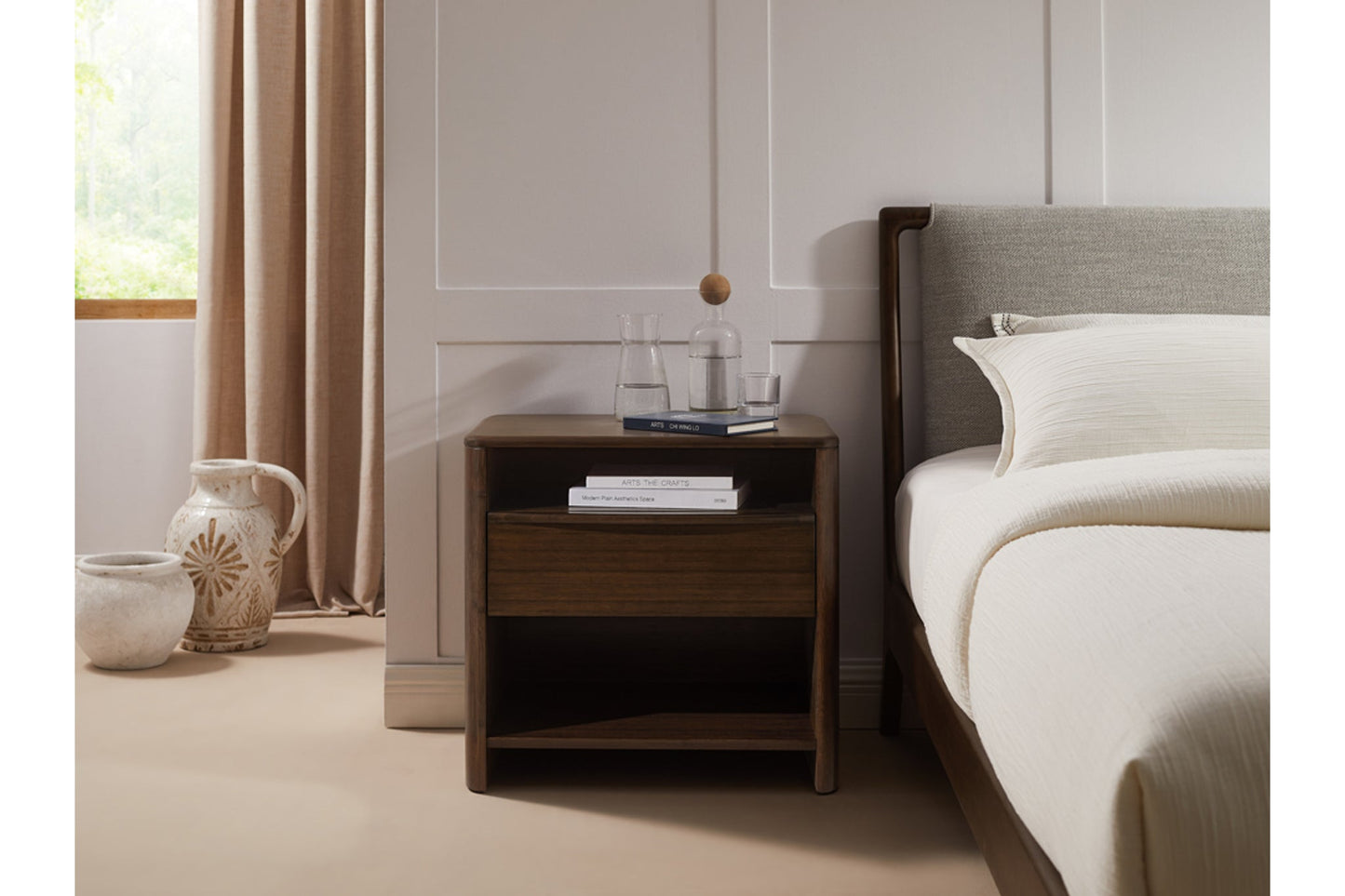 Catalina Platform Bed