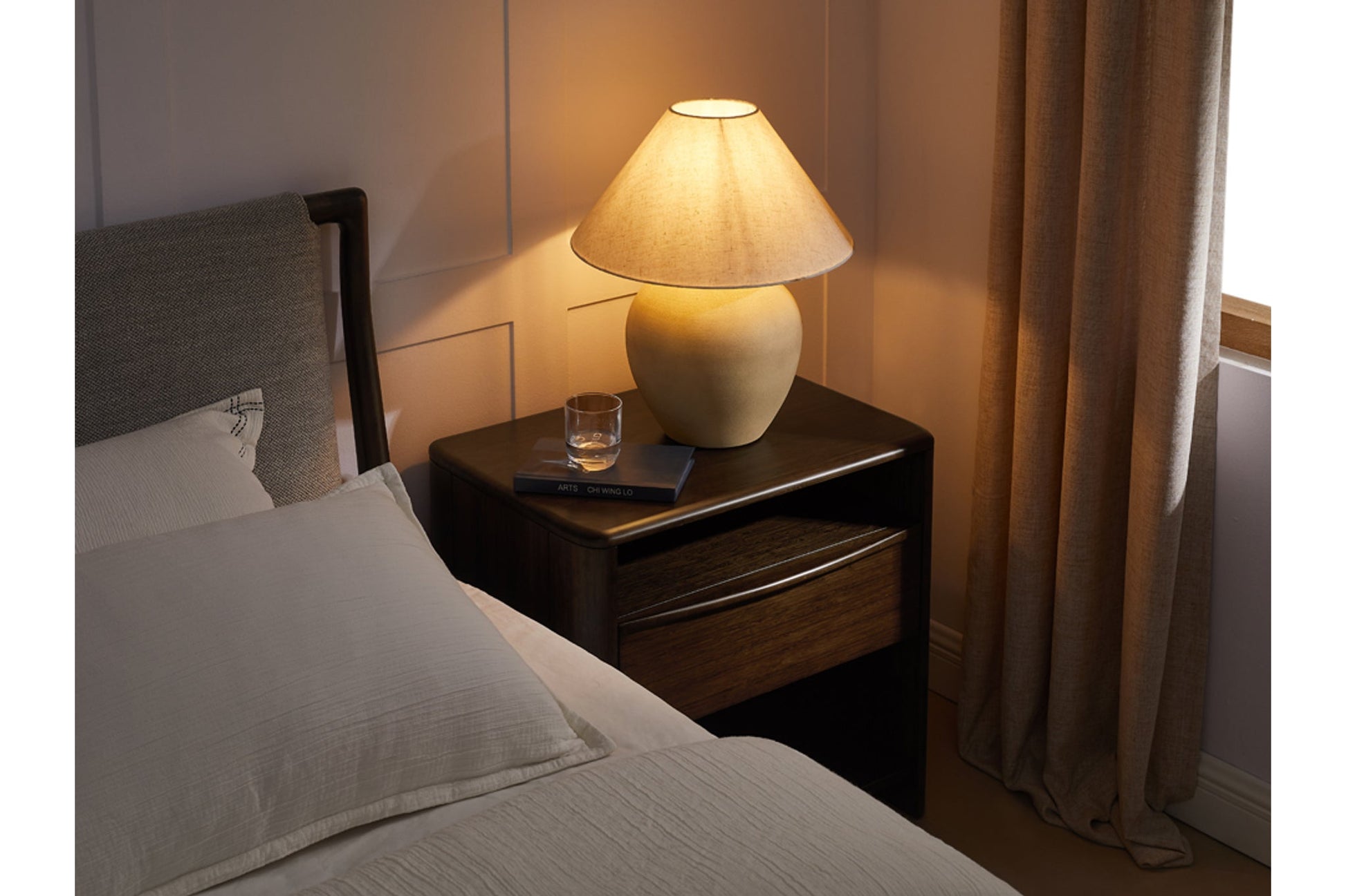 Catalina Platform Bed