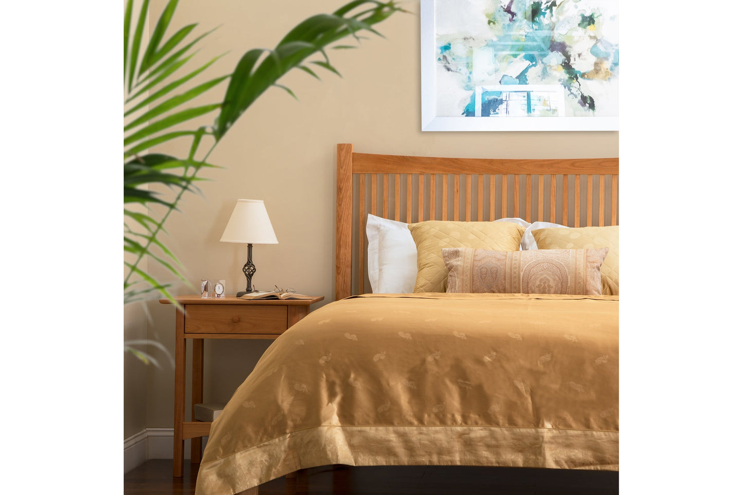 Heartwood Shaker Low Footboard Bed