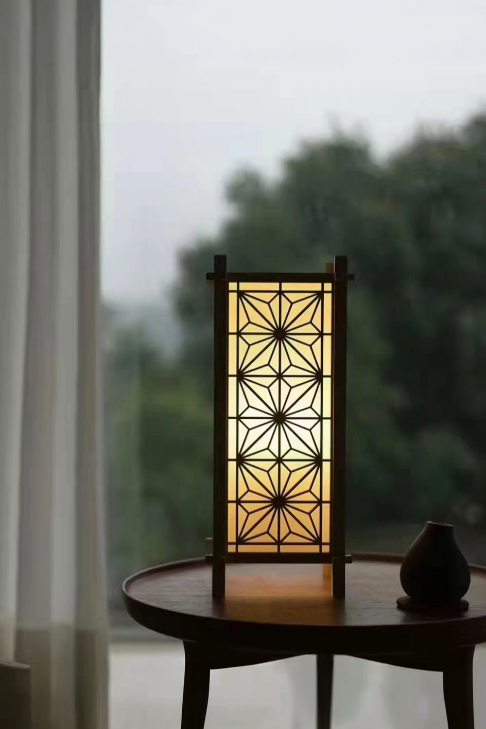 Shoji Kumiko Lamp - Tall