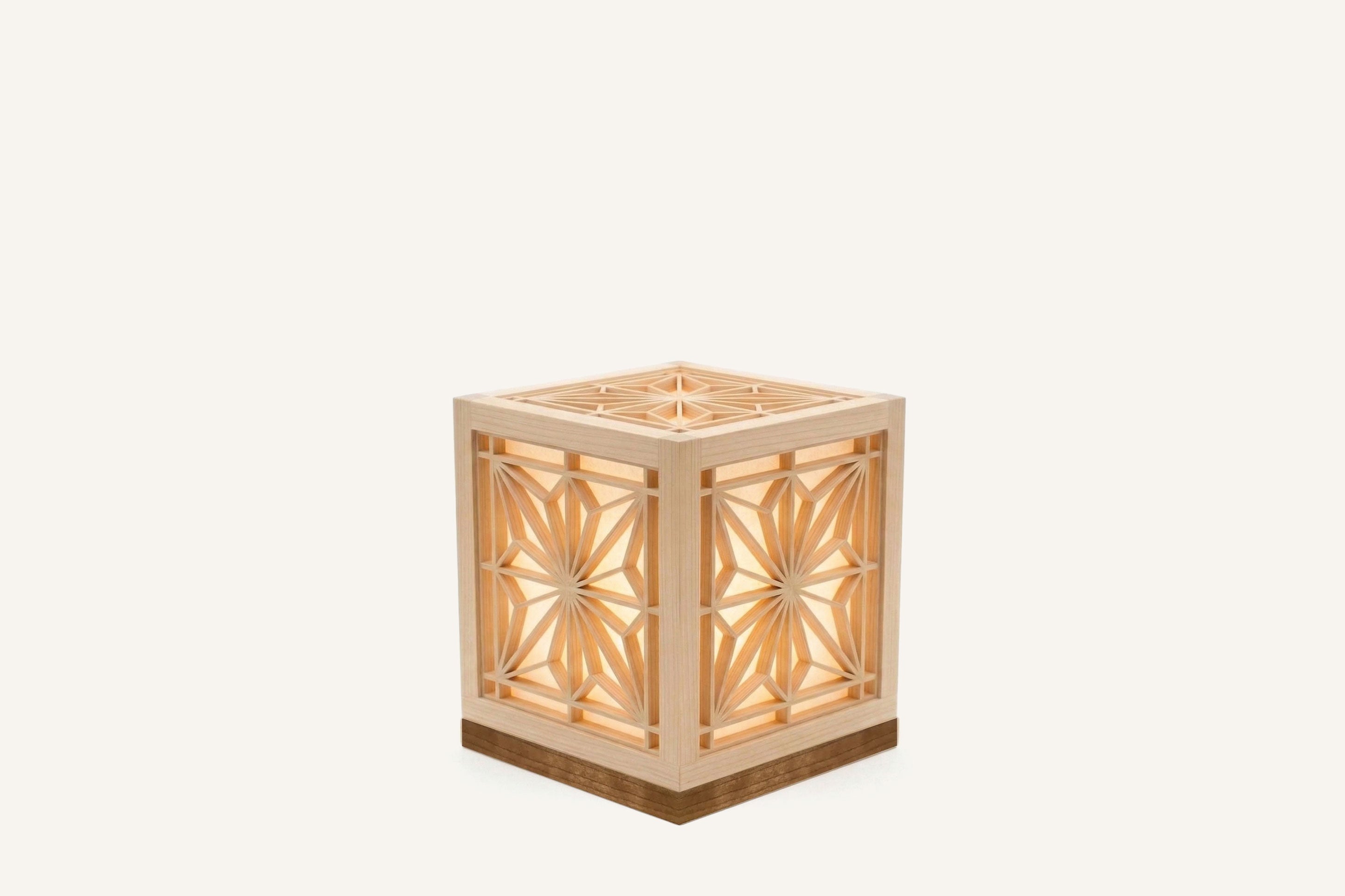 Kiyomi/4 Shoji Kumiko Lamp (Mini) — Handcrafted Hinoki Wood – Comfort Pure