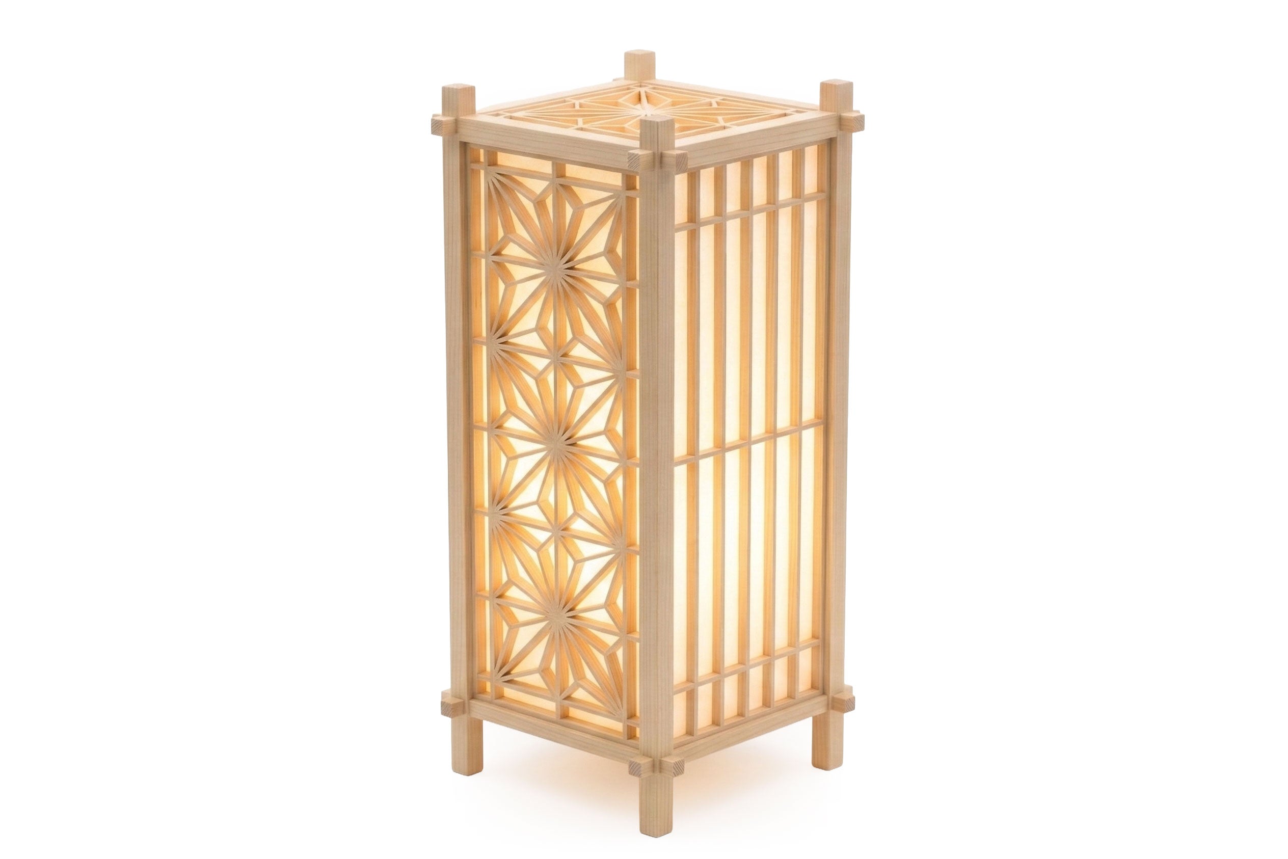 Shoji Kumiko Lamp (Tall) — Handcrafted Hinoki Wood – Comfort Pure