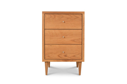 Larssen 3-Drawer Nightstand - Comfort Pure