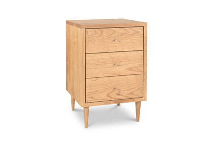 Larssen 3-Drawer Nightstand - Comfort Pure