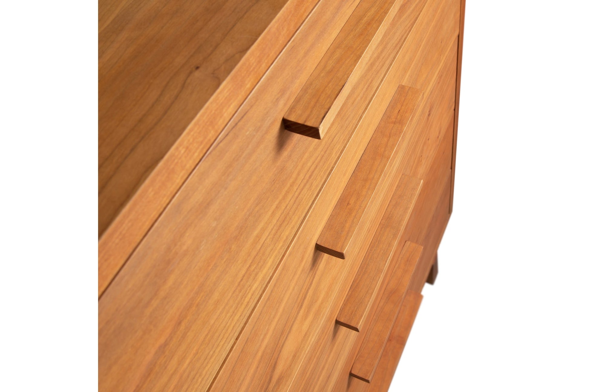 Loft 5-Drawer Chest