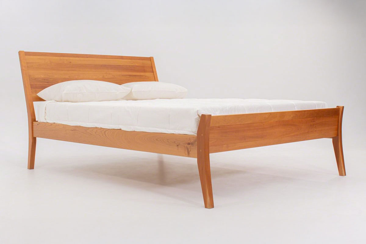 Monarch Platform Bed
