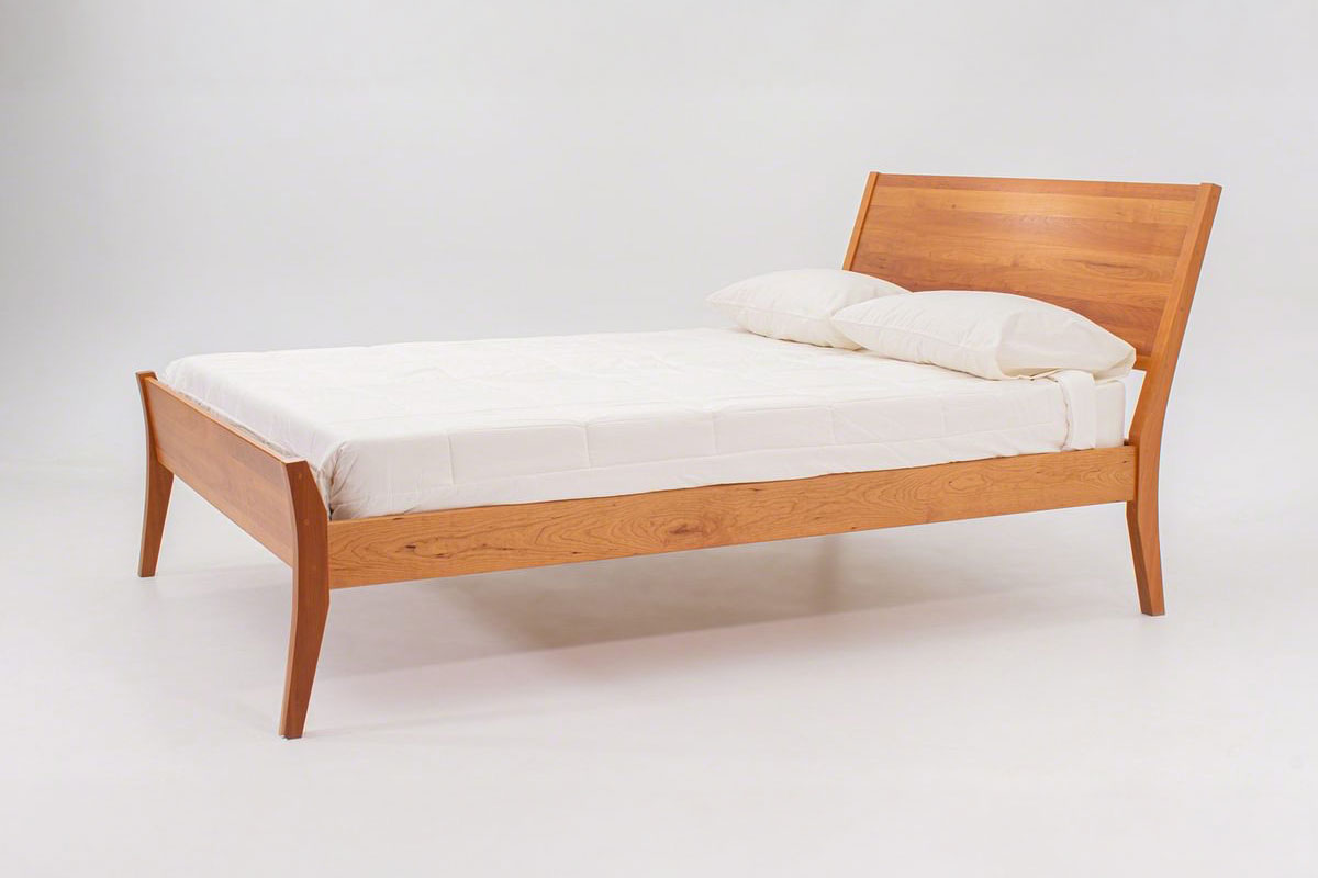 Monarch Platform Bed